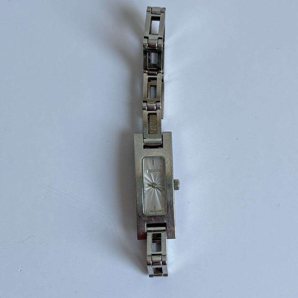 Vtg Gucci 3900L Ladies Watch Swiss Made Stainless Steel ETA 280.002 Authentic